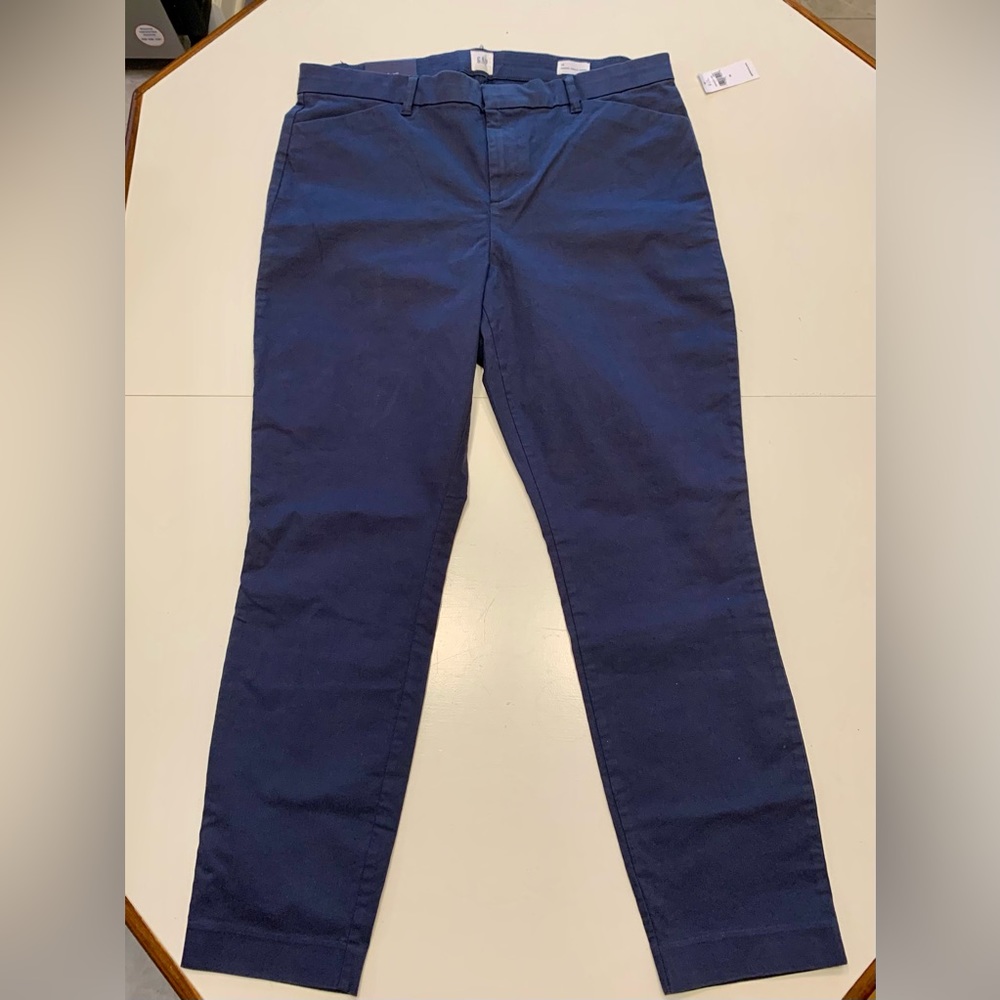 NWT Gap Skinny Ankle Khakis - Picture 2 of 5